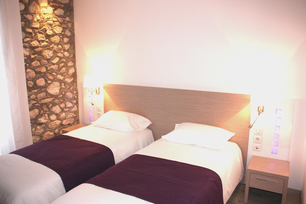 Hotel Terranostra Tarascon-sur-Ariège Szoba fotó