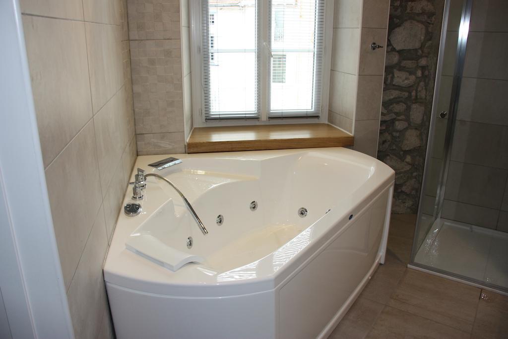 Hotel Terranostra Tarascon-sur-Ariège Kültér fotó