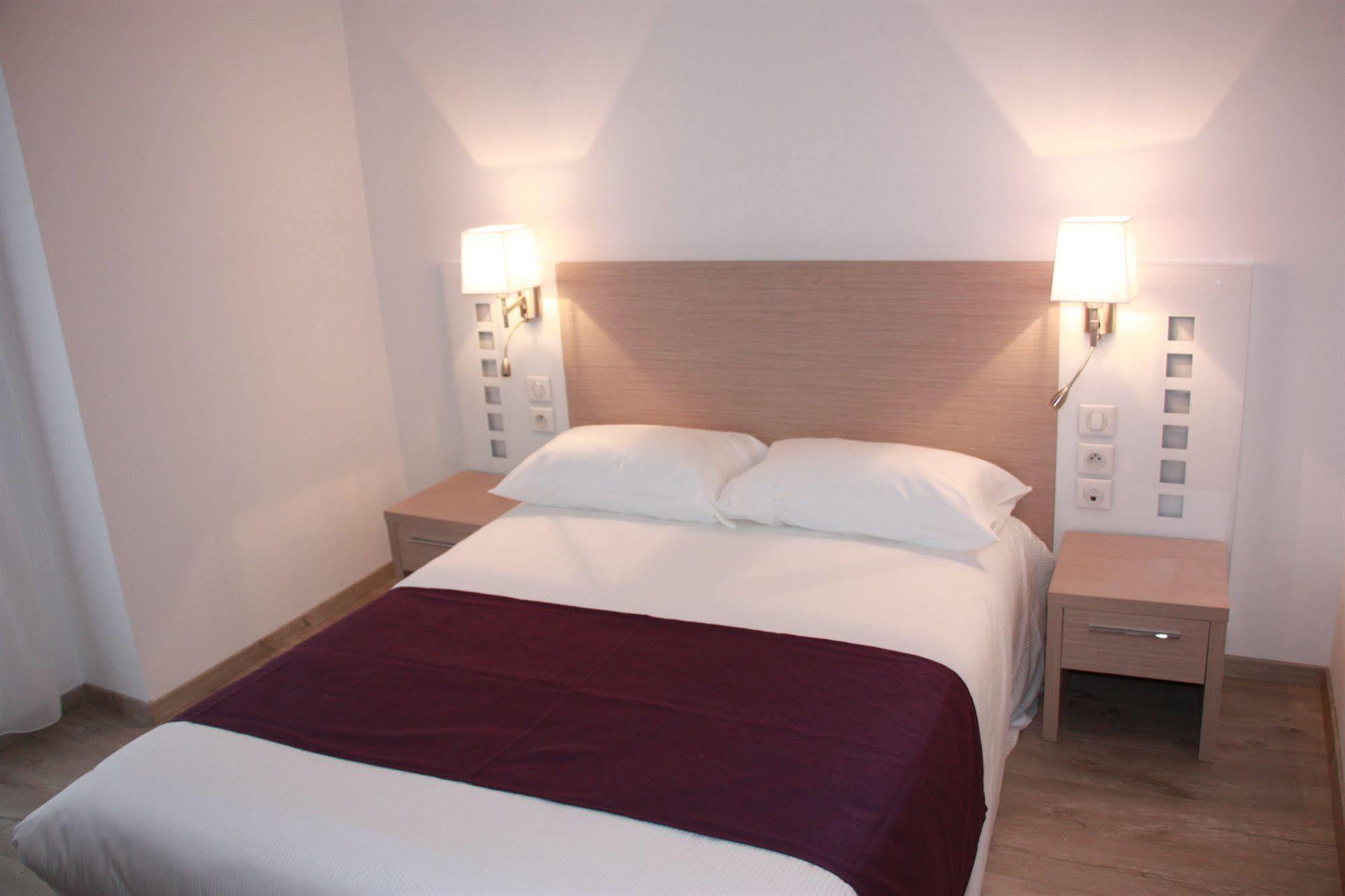 Hotel Terranostra Tarascon-sur-Ariège Kültér fotó